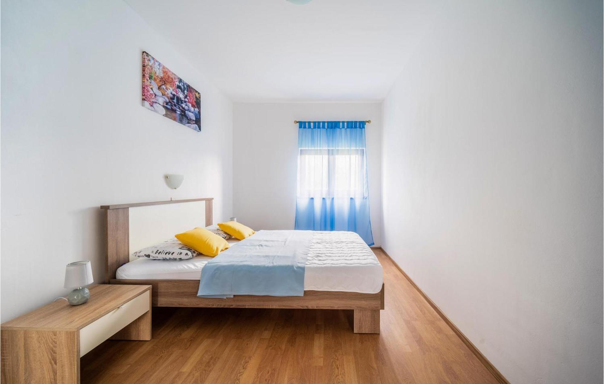 Amazing Apartment In Krnica With Kitchen Dış mekan fotoğraf
